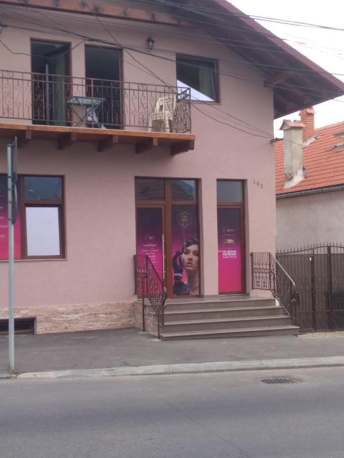 Cazare Regim Hotelier Zărneşti Exterior foto