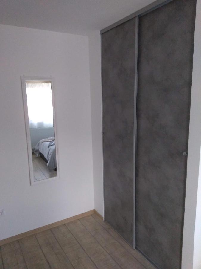 Cazare Regim Hotelier Zărneşti Exterior foto