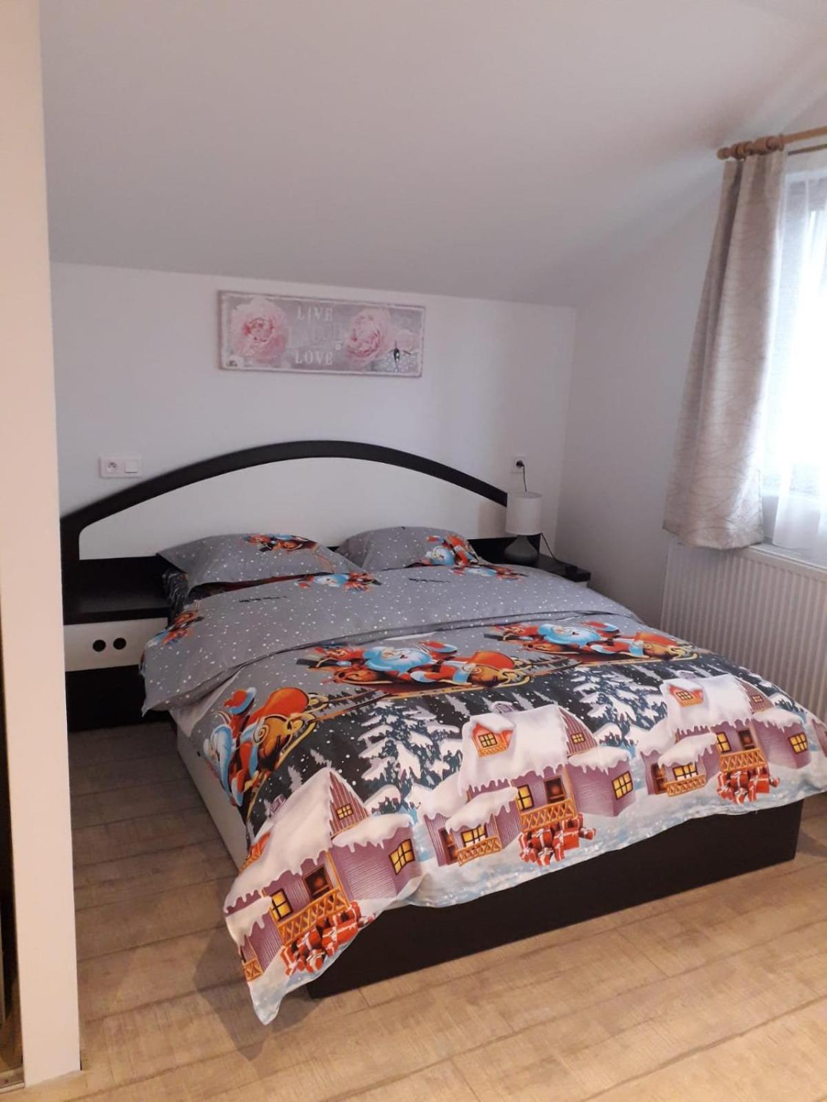 Cazare Regim Hotelier Zărneşti Exterior foto